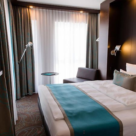 Motel One Stuttgart-Bad Cannstatt Exterior photo