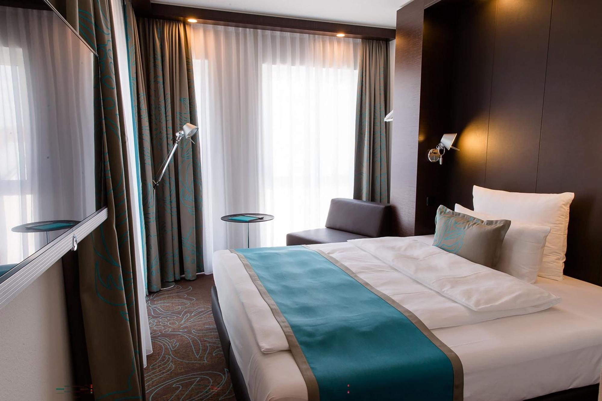 Motel One Stuttgart-Bad Cannstatt Exterior photo