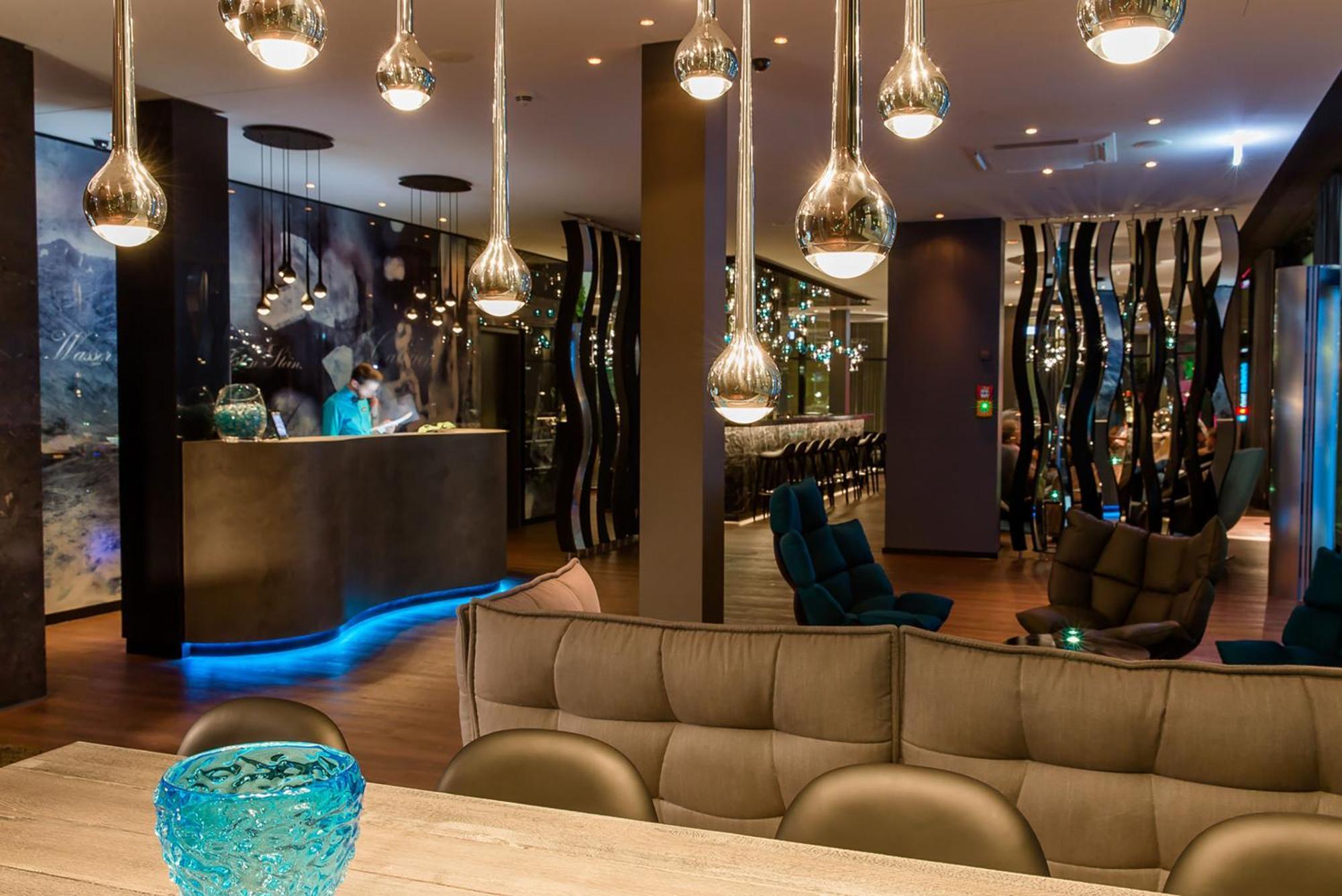 Motel One Stuttgart-Bad Cannstatt Exterior photo